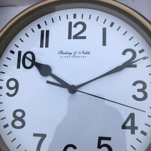 Mainstay Sterling and Noble Gold Wall Clock new - Picture 2 of 5